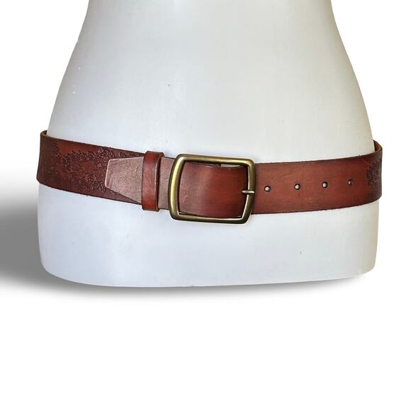 Vintage 90s Lucky Brand Brown Leather Floral Embossed Belt Brass main image 5